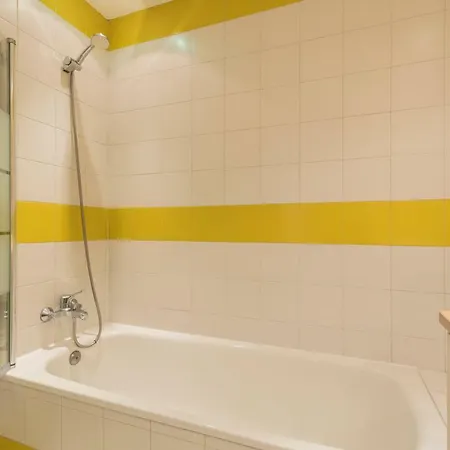 Lovelystay - The Grace House דירה